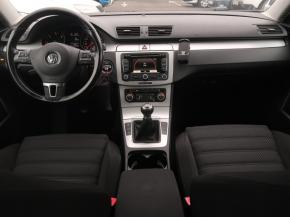 Volkswagen Passat  2.0 TDI 