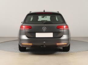 Volkswagen Passat  2.0 TDI 