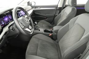 Volkswagen Golf  1.5 TSI 