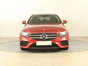 Mercedes-Benz E  E 220 d AMG Paket 