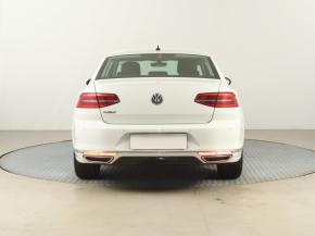 Volkswagen Passat  2.0 TDI R-Line 