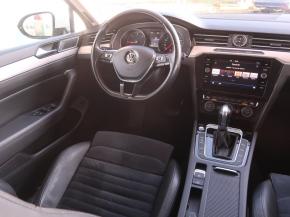 Volkswagen Passat  2.0 TDI R-Line 