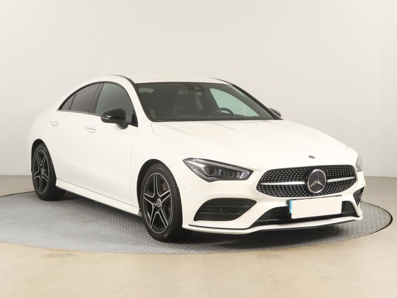 Mercedes-Benz CLA  200d AMG Paket