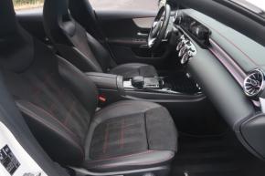 Mercedes-Benz CLA  200d AMG Paket 