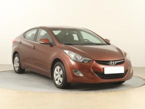 Hyundai Elantra  1.6 