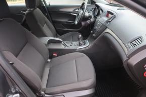 Opel Insignia  1.8 