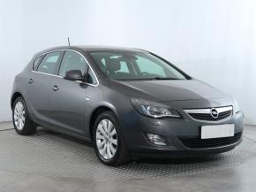 Opel Astra  1.6 T 