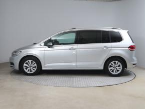 Volkswagen Touran  1.5 TSI 