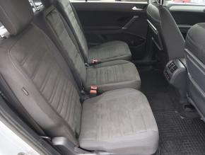 Volkswagen Touran  1.5 TSI 