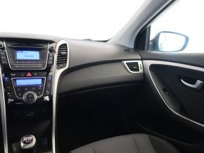 Hyundai i30  1.6 GDI 