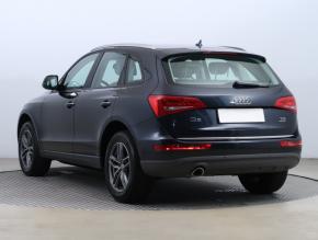 Audi Q5  2.0 TDI S-Line 