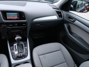 Audi Q5  2.0 TDI S-Line 