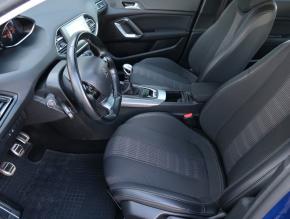 Peugeot 308  1.2 PureTech 