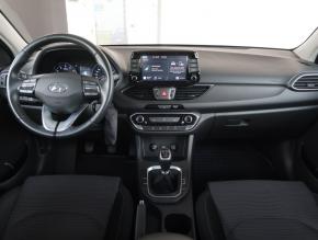 Hyundai i30  1.5 DPI 