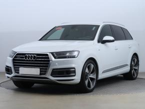 Audi Q7  3.0 TDI S-Line 