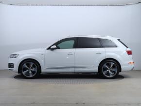 Audi Q7  3.0 TDI S-Line 