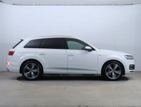 Audi Q7  3.0 TDI S-Line 