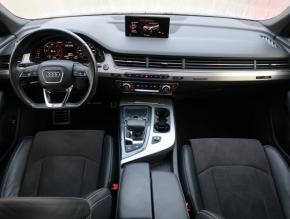 Audi Q7  3.0 TDI S-Line 