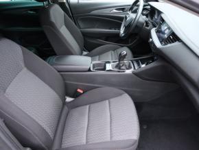 Opel Insignia  2.0 CDTI 