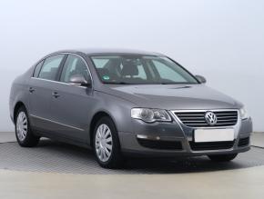 Volkswagen Passat  1.8 TSI 