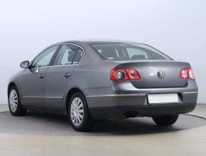 Volkswagen Passat  1.8 TSI 