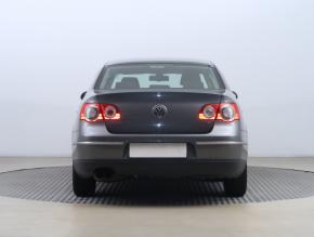 Volkswagen Passat  1.8 TSI 