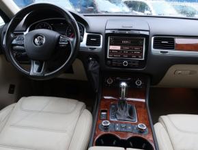 Volkswagen Touareg  3.0 TDI 