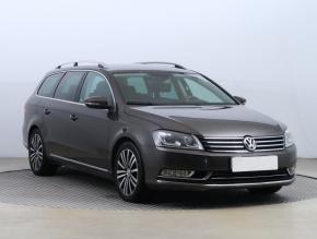 Volkswagen Passat  1.8 TSI 