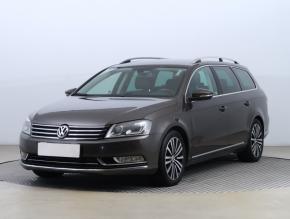 Volkswagen Passat  1.8 TSI 