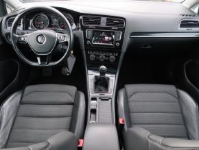 Volkswagen Golf  2.0 TDI 