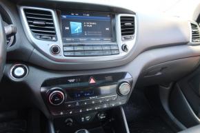 Hyundai Tucson  2.0 CRDi 