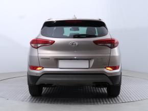 Hyundai Tucson  1.6 T-GDI Trikolor 