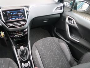 Peugeot 2008  1.2 PureTech Active 