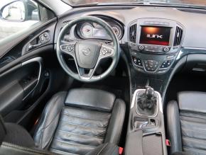 Opel Insignia  2.0 CDTI 