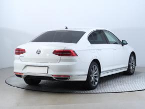 Volkswagen Passat  2.0 TDI Highline 