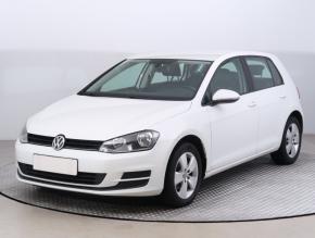 Volkswagen Golf  1.2 TSI 