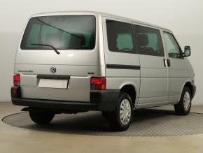 Volkswagen Caravelle  2.5 TDI 