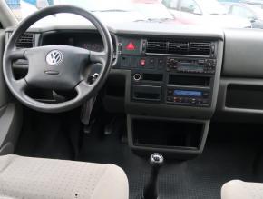 Volkswagen Caravelle  2.5 TDI 