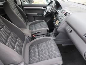 Volkswagen Touran  2.0 TDI Cross 