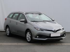 Toyota Auris  1.6 Valvematic 