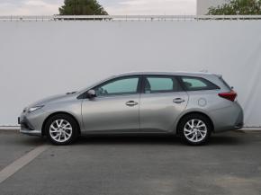 Toyota Auris  1.6 Valvematic 