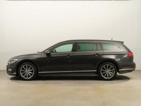 Volkswagen Passat  1.5 TSI R-Line 