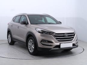 Hyundai Tucson  1.6 T-GDI Trikolor 