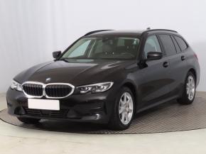 BMW 3  330 i xDrive 