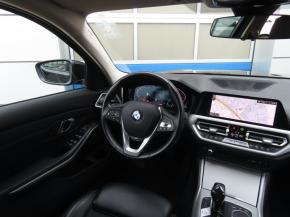 BMW 3  330 i xDrive 