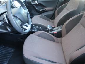 Peugeot 2008  1.6 e-HDi 