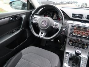 Volkswagen Passat  1.8 TSI 