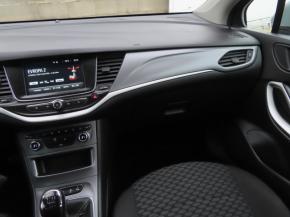 Opel Astra  1.6 CDTI 