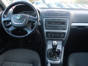 Škoda Octavia  1.4 TSI Elegance 