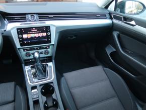 Volkswagen Passat  2.0 TDI 